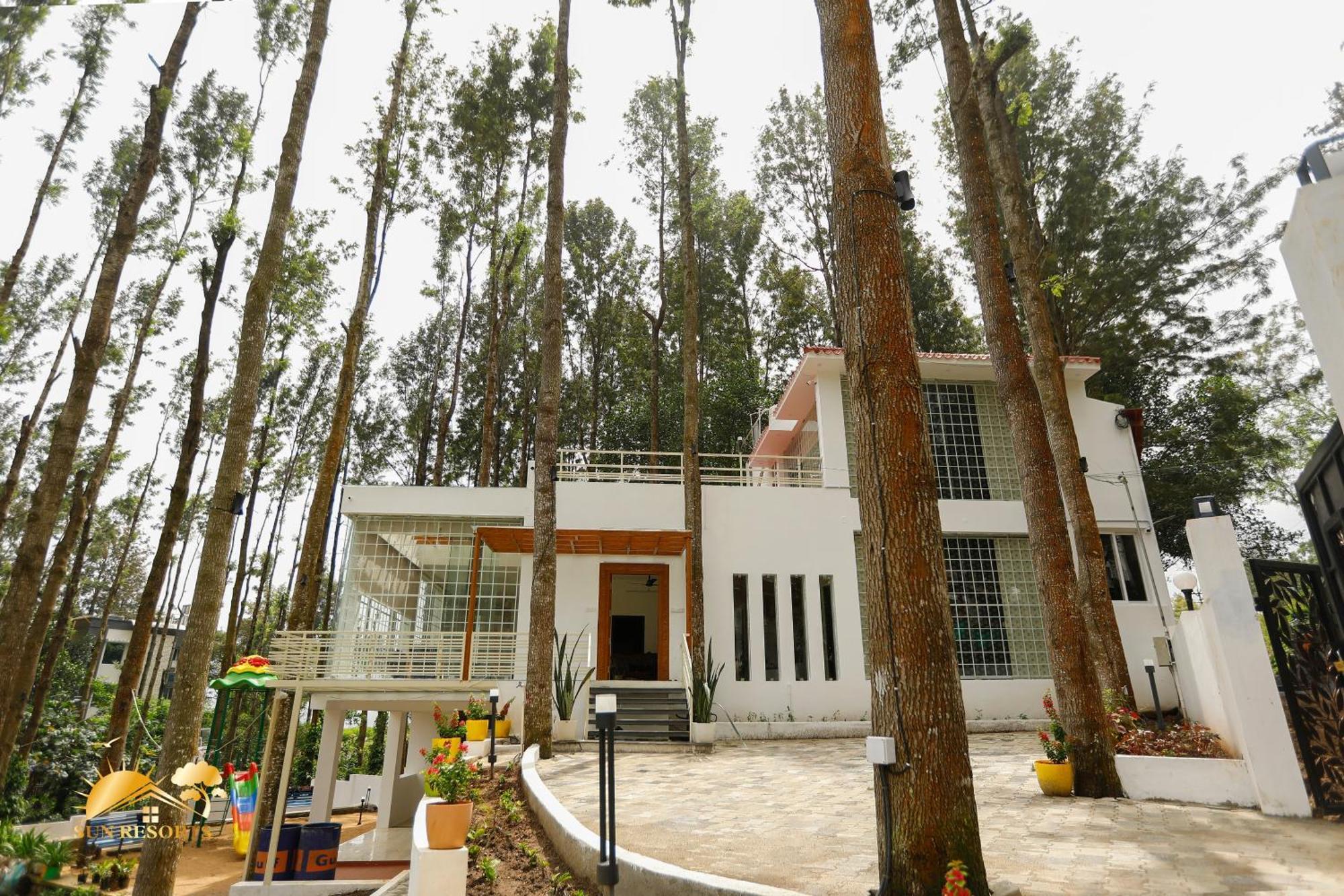 Sun Resorts And Adventures Yercaud Buitenkant foto